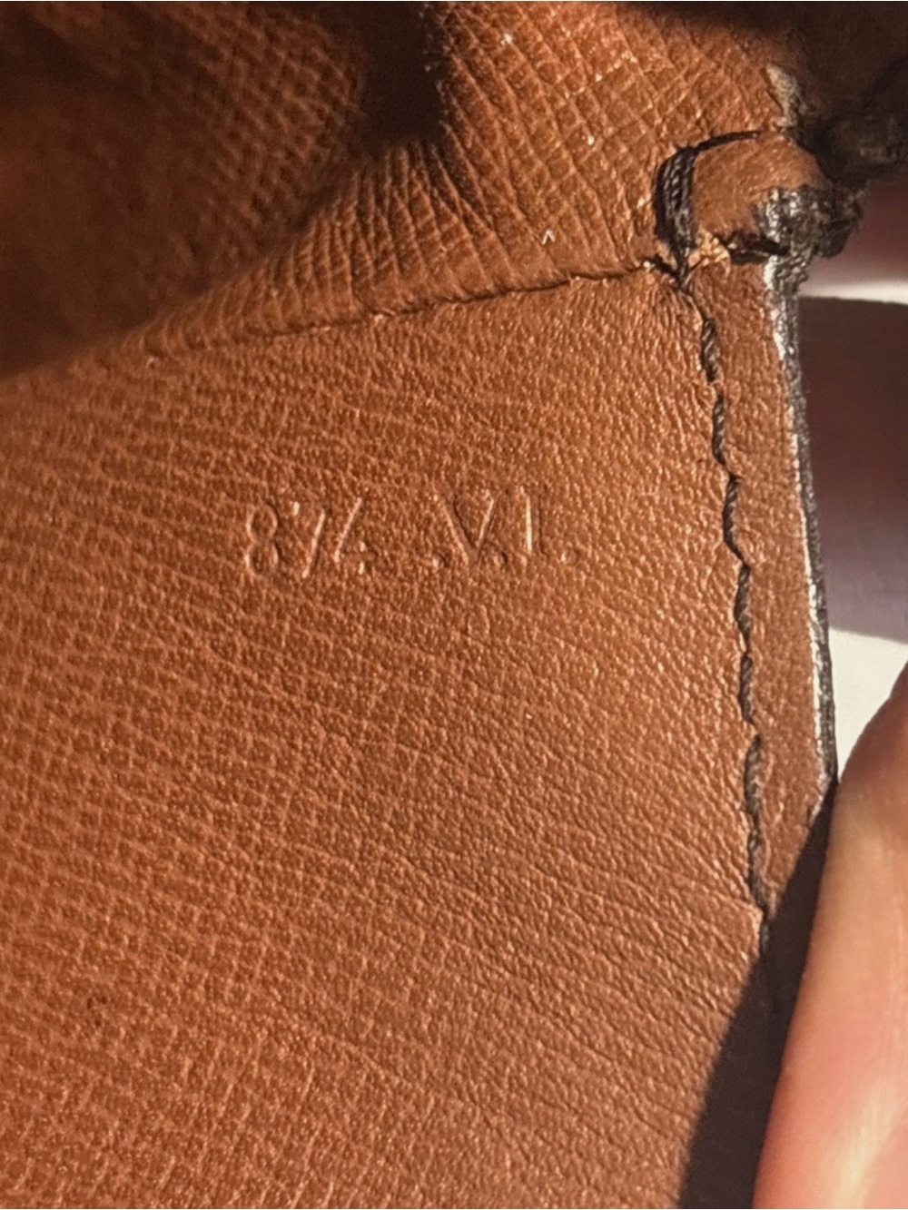 Louis Vuitton GM Saint Cloud Brown Monogram Crossbody Bag - Picture 11 of 14